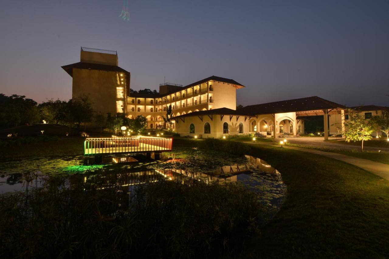 Bhanu The Fern Forest Resort & Spa, Jambughoda Exterior photo