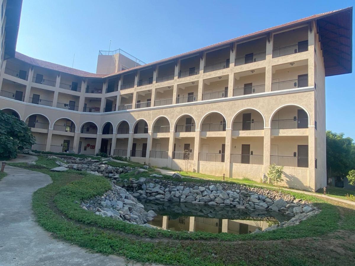 Bhanu The Fern Forest Resort & Spa, Jambughoda Exterior photo