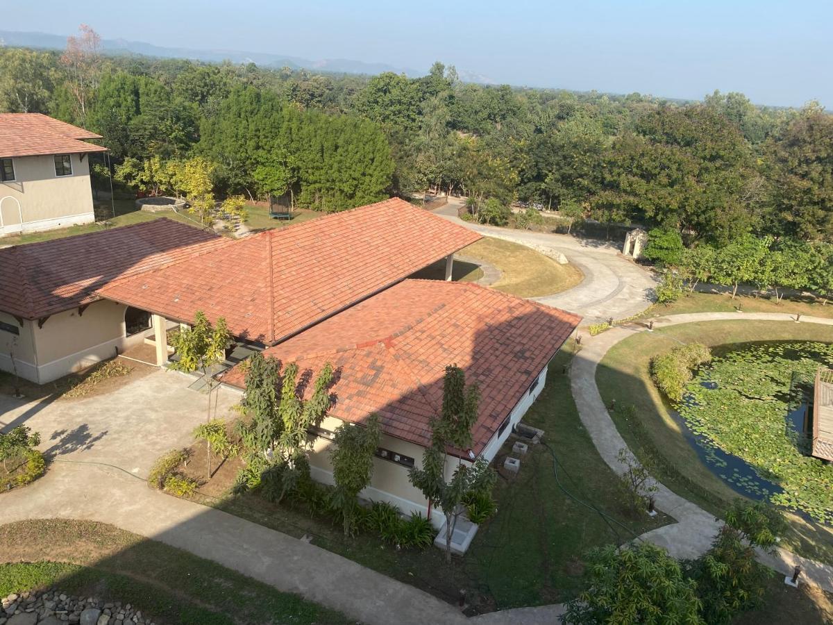 Bhanu The Fern Forest Resort & Spa, Jambughoda Exterior photo