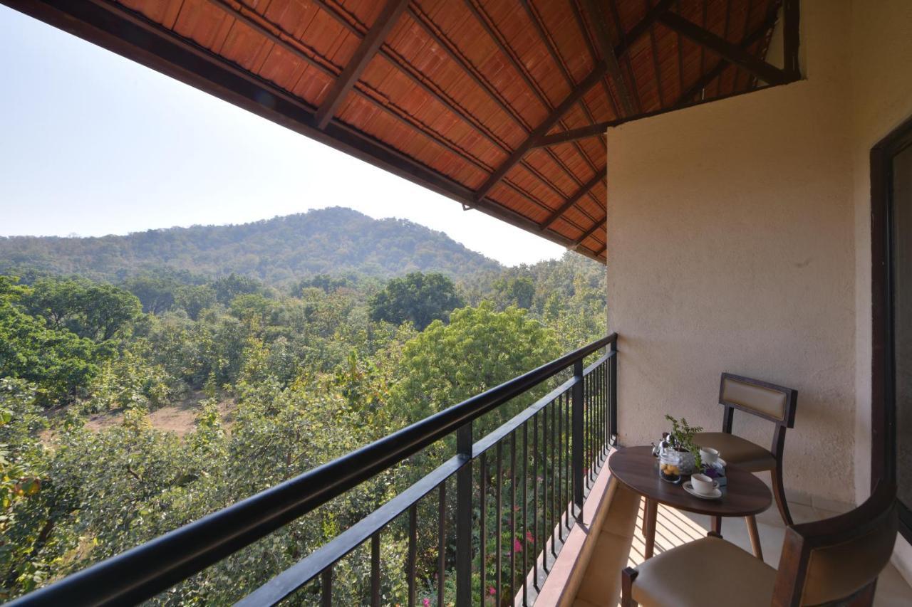 Bhanu The Fern Forest Resort & Spa, Jambughoda Exterior photo