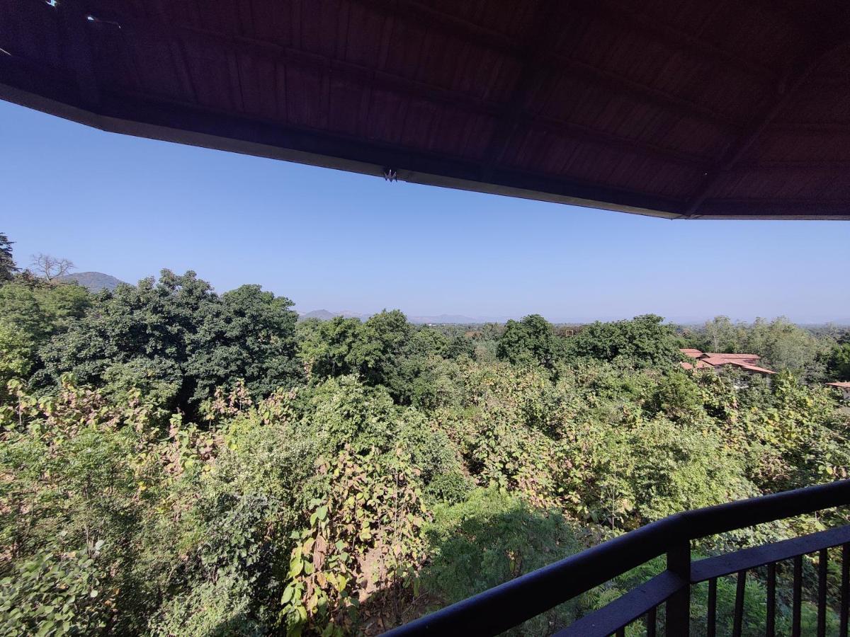Bhanu The Fern Forest Resort & Spa, Jambughoda Exterior photo